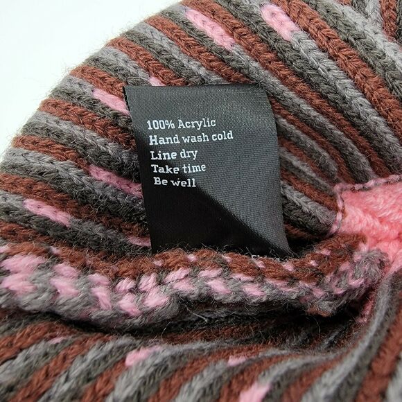 Flylow Revival Pom Beanie Taffy Pink Knit Hat Unisex Size OSFM - Picture 6 of 6